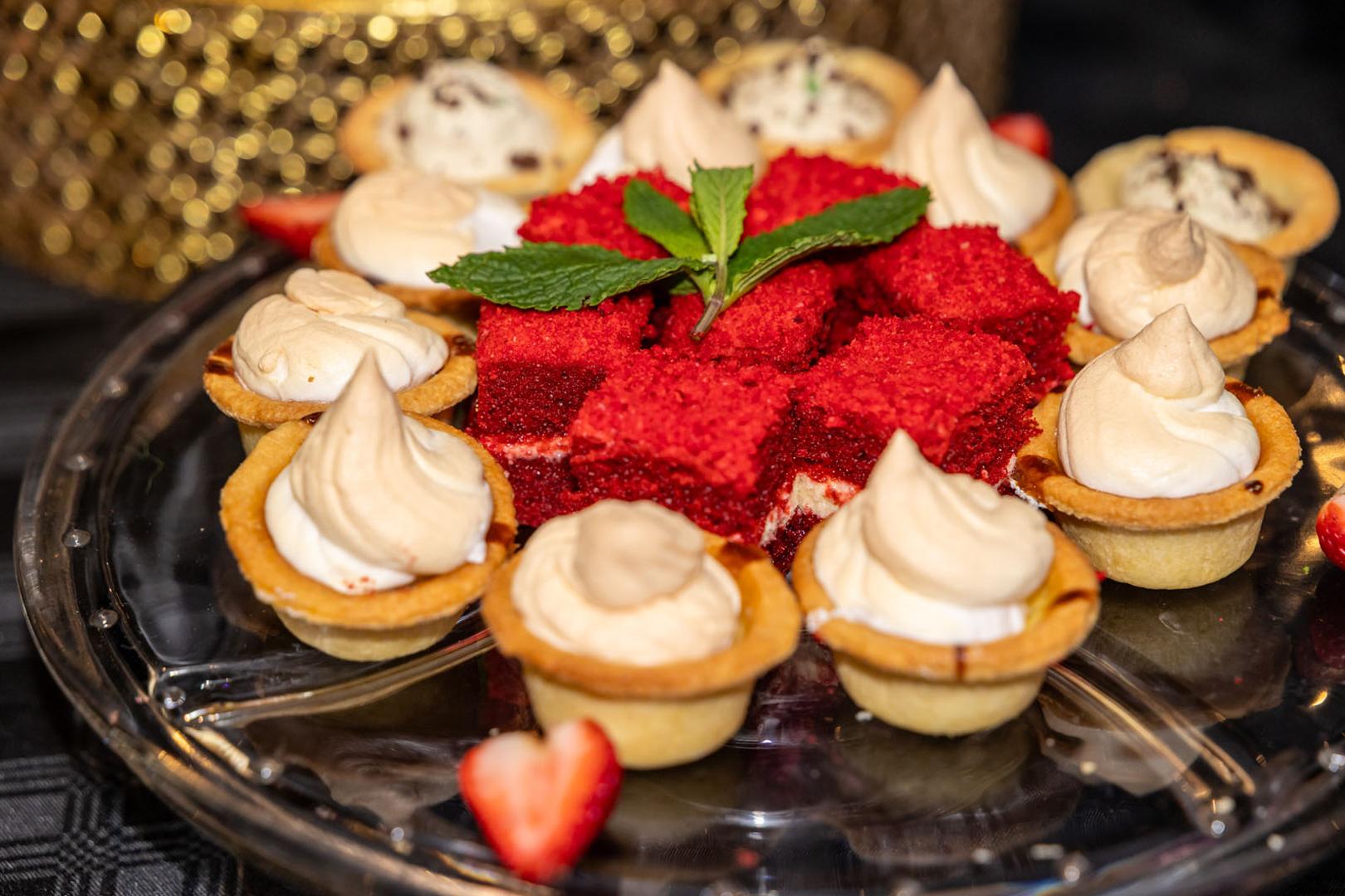 Intimate dessert 2025